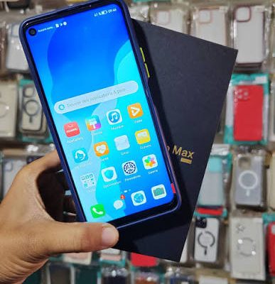 Huawei P40 Lite — 128 Go — Bleu — Bon état