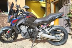 Honda CB650F 2014 – 650cc – 4 Cylindres – État comme neuf