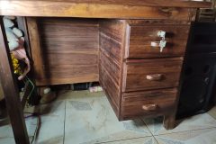 Table de bureau et sa chaise en palissandre
