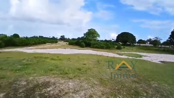 A vendre : Un terrain à Ambalamanasy carreau 4, Toamasina