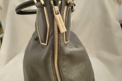 🌟 Sac MICHAEL KORS 100% AUTHENTIQUE (CUIR VÉRITABLE) 🌟 • Modèle : Vanessa Medium Shoulder Tote