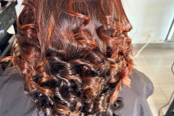 SECRET SALON – Révélez le Secret de Votre Beauté